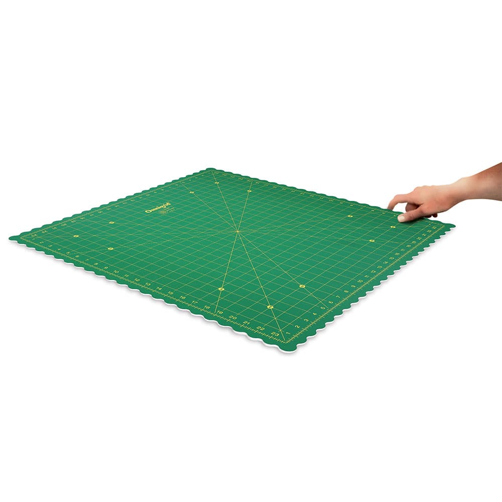 Omnigrid 24" 360 Degree Rotating Cutting Mat image # 106660