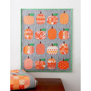 Mini Pumpkins Wall Hanging Pattern image # 77609