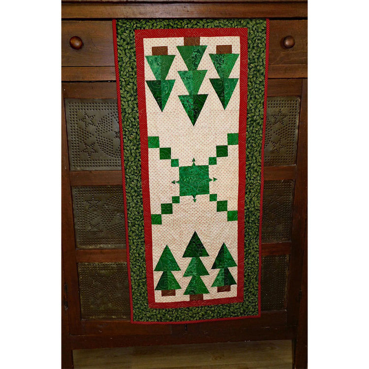 Northwoods Runner Table Runner Pattern image # 109288