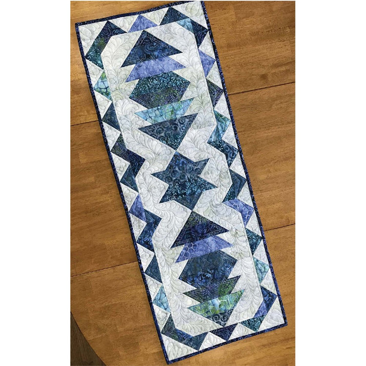 Cut Loose Press Lanterns Table Runner Pattern image # 77451