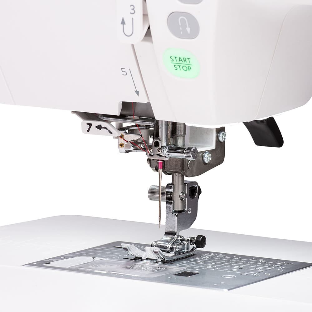 Janome Horizon Memory Craft 9450QCP Computerized Sewing Machine image # 110412