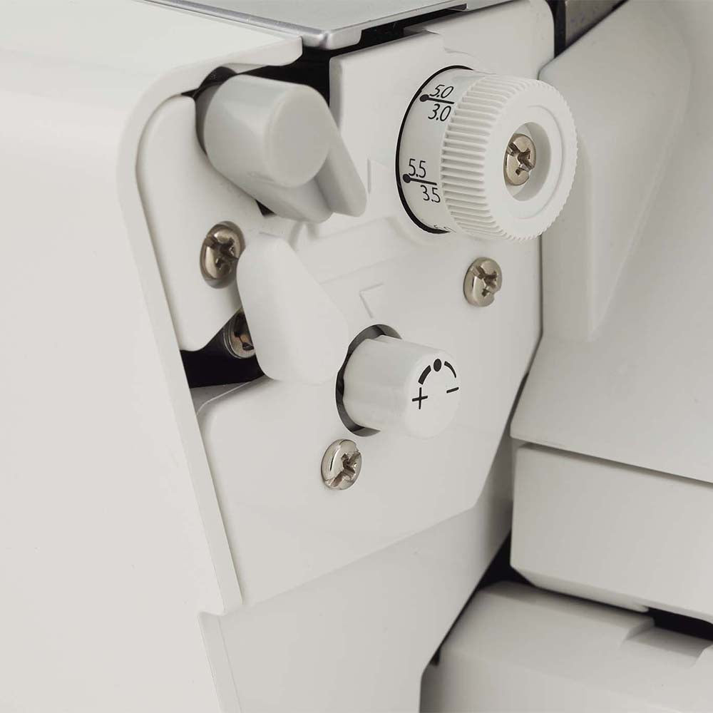 Juki MO-2800 Serger image # 96574