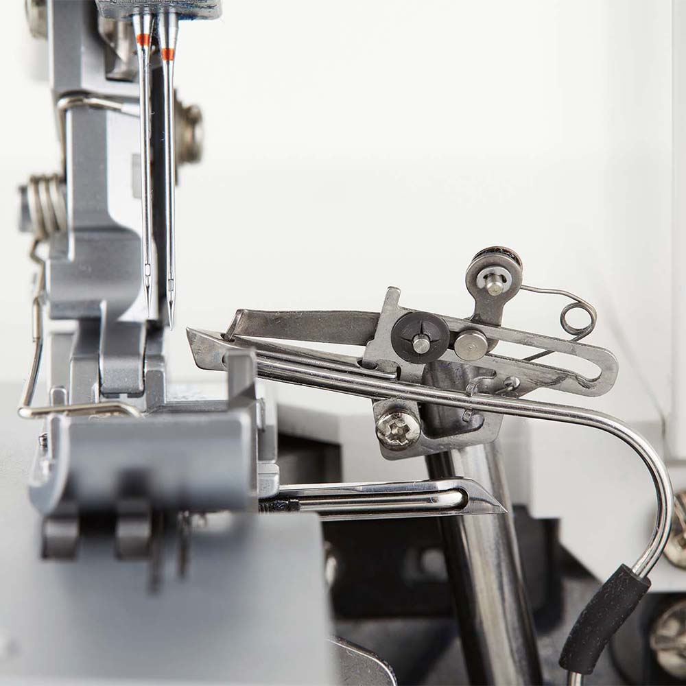 Juki MO-2800 Serger image # 96572