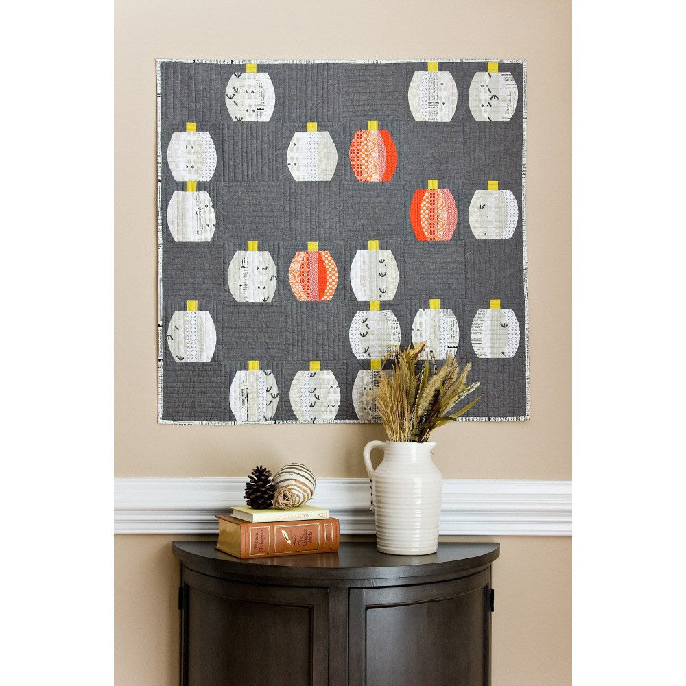 Mini Pumpkins Wall Hanging Pattern image # 82588