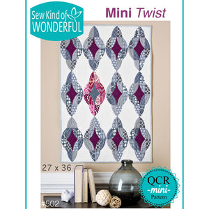 Mini Twist Wall Hanging Pattern image # 82591